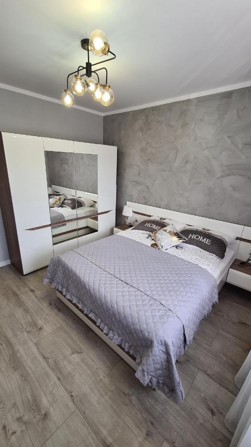 Apartament Deluxe 3 Auschwitz Buitenkant foto