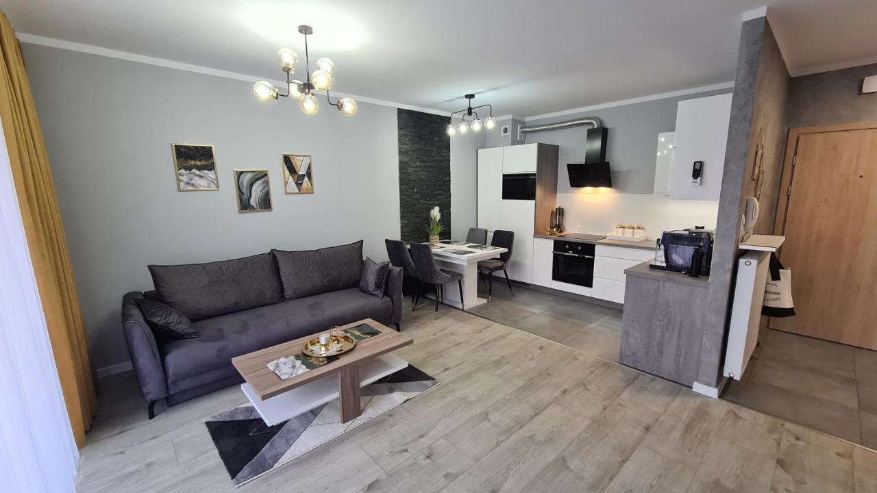 Apartament Deluxe 3 Auschwitz Buitenkant foto